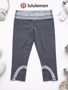 Lululemon Cropped Leggings Grey w/ Stripe Waistband Back Pocket Size 4 - 13"×28"